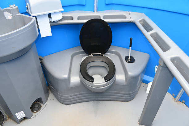 Portable Toilet Options We Offer in Italy, TX